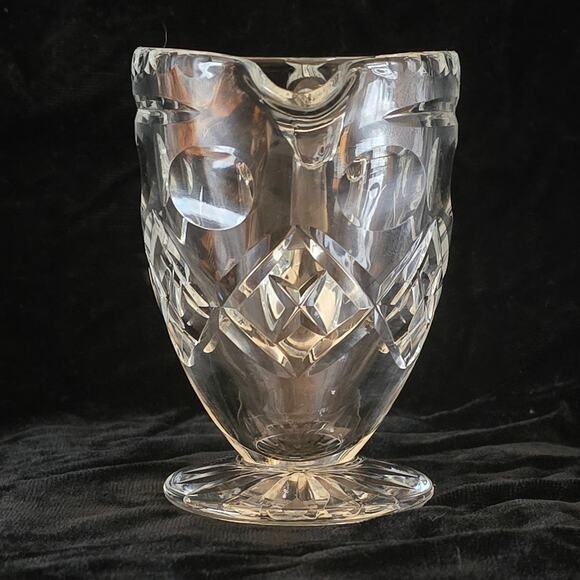 Cut Crystal Creamer 3.5" Tall 2.5" wide at mouth. EUC no chips or‎ cracks - Picture 8 of 12